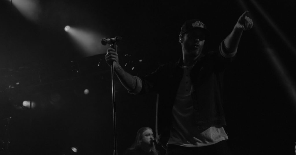 Dallas Smith Performs for audiences in Edmonton