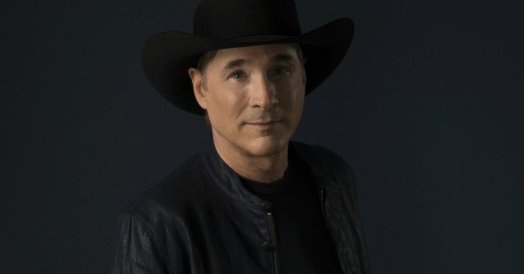 Classic Country artist Clint Black headlines country thunder in Saskatchewan