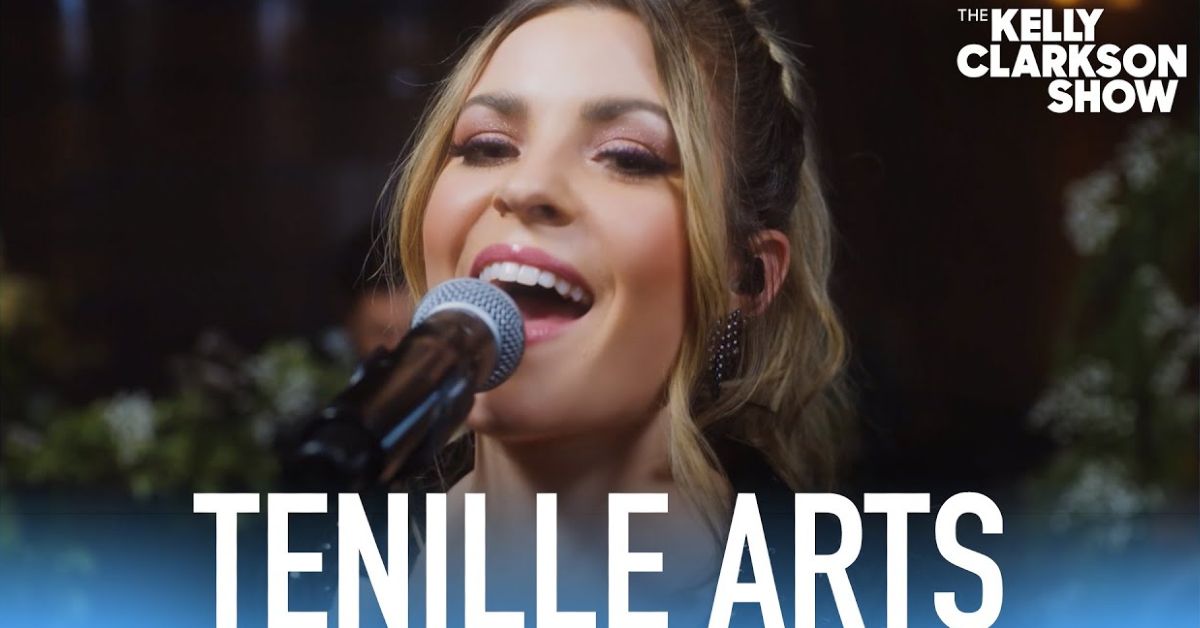 Tenille Arts Performs Back Then Right Now On The Kelly Clarkson Show