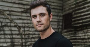 Griffen Palmer Signs With Big Loud Records