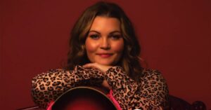 Brandi Vezina ep cover "Grit and Glamour"