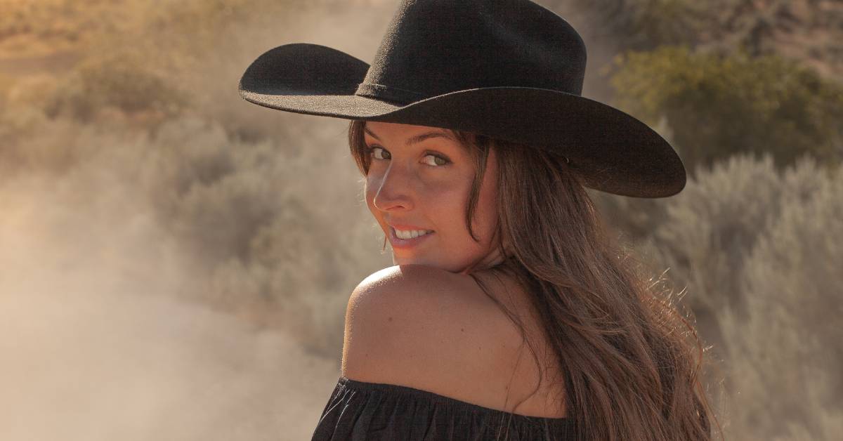 Jac Singer Jac Matthew Steps Into the Spotlight With Debut Single “Wild Things ...