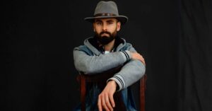 Bobby Scongack - folk artist from Ontario