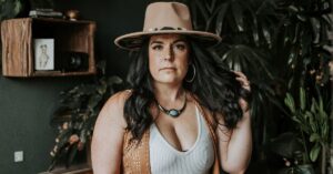 Justine Lynn Country and Blues artist
